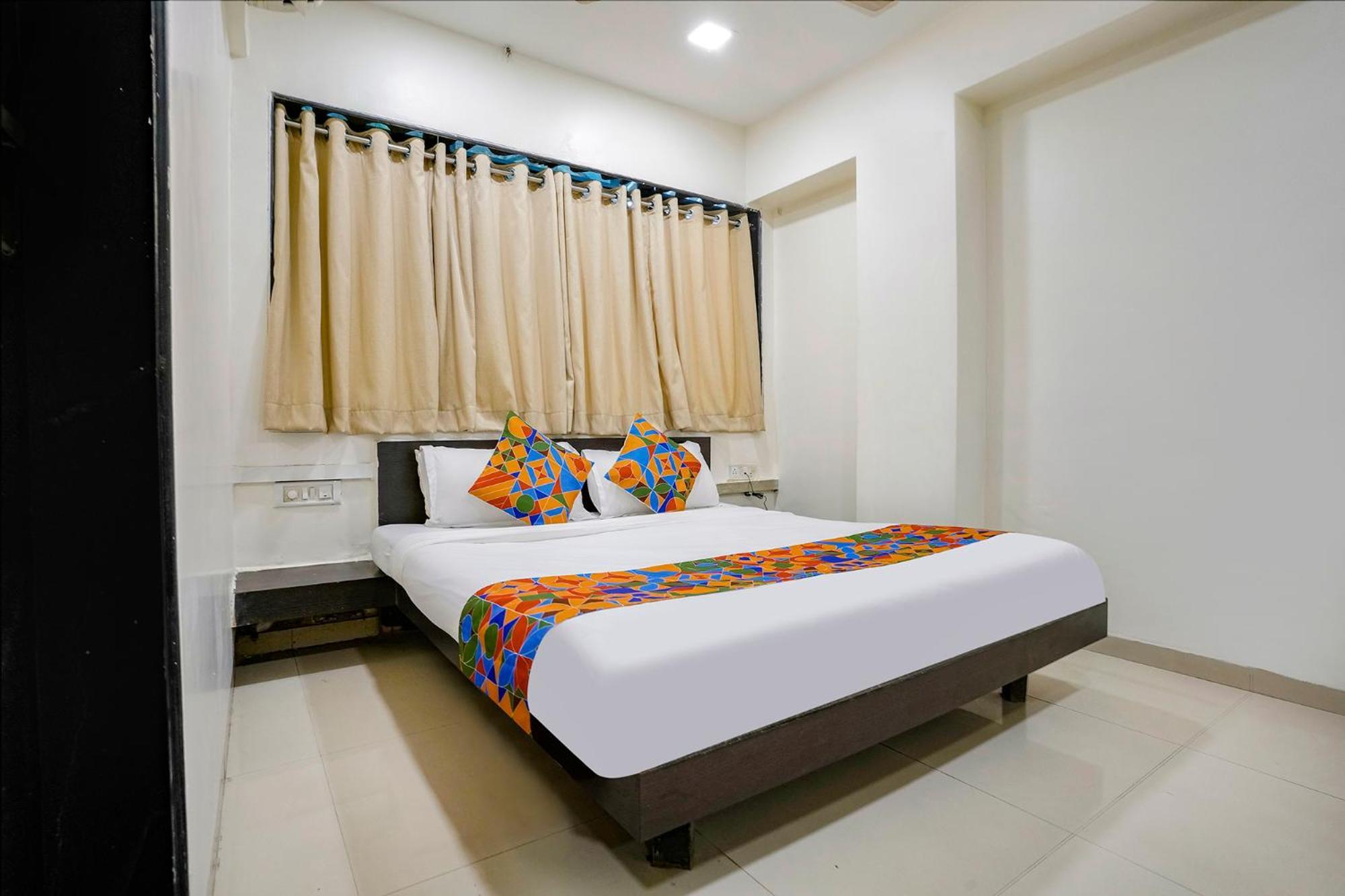 Fabhotel Kamran Residency Mumbai Exterior photo
