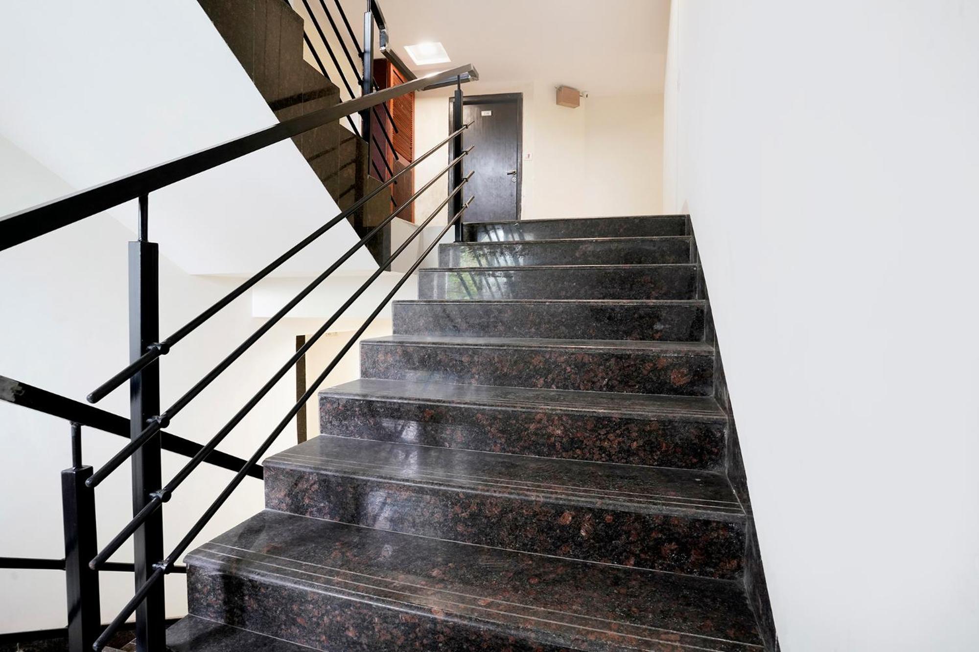 Fabhotel Kamran Residency Mumbai Exterior photo
