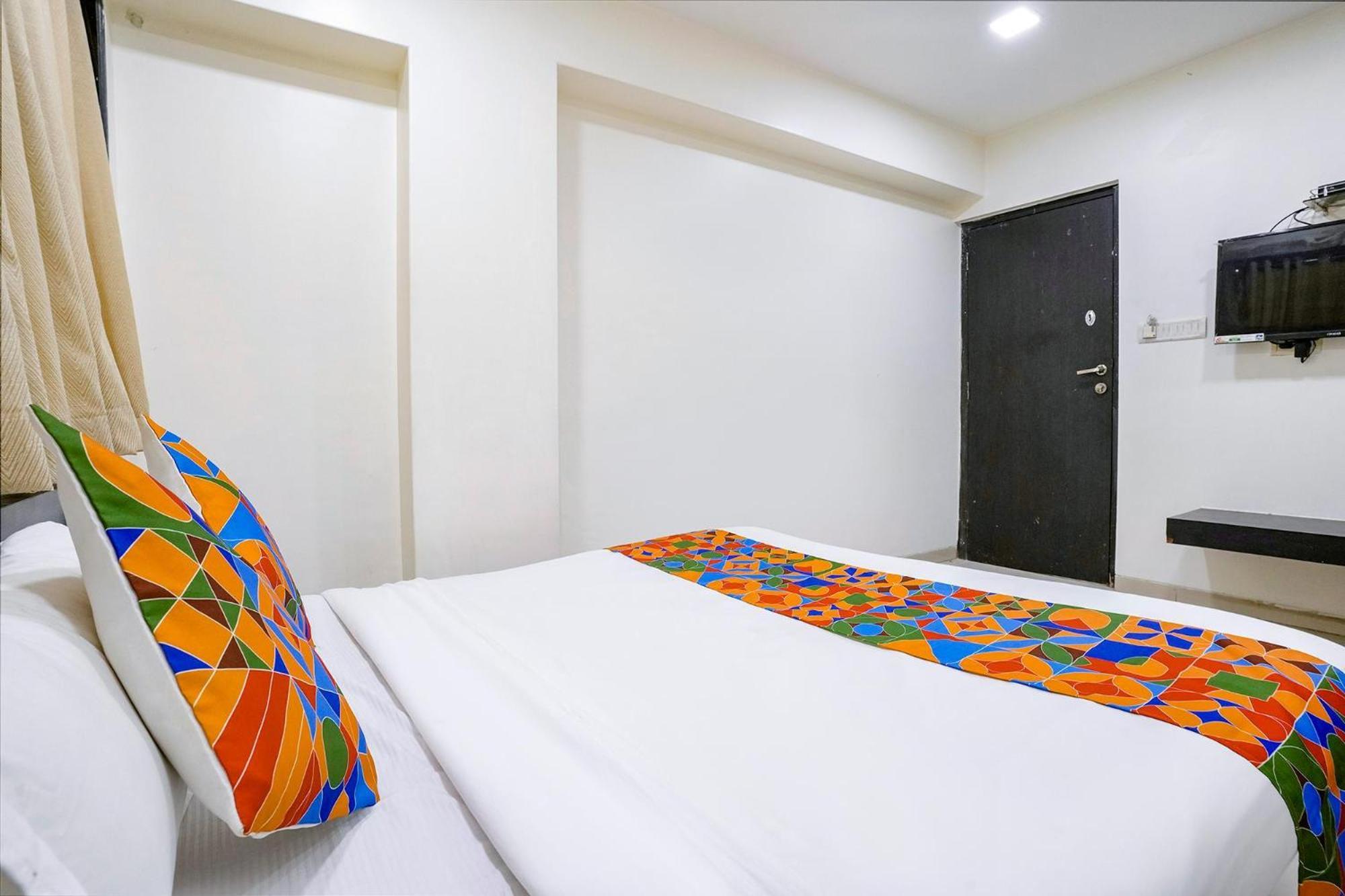 Fabhotel Kamran Residency Mumbai Exterior photo
