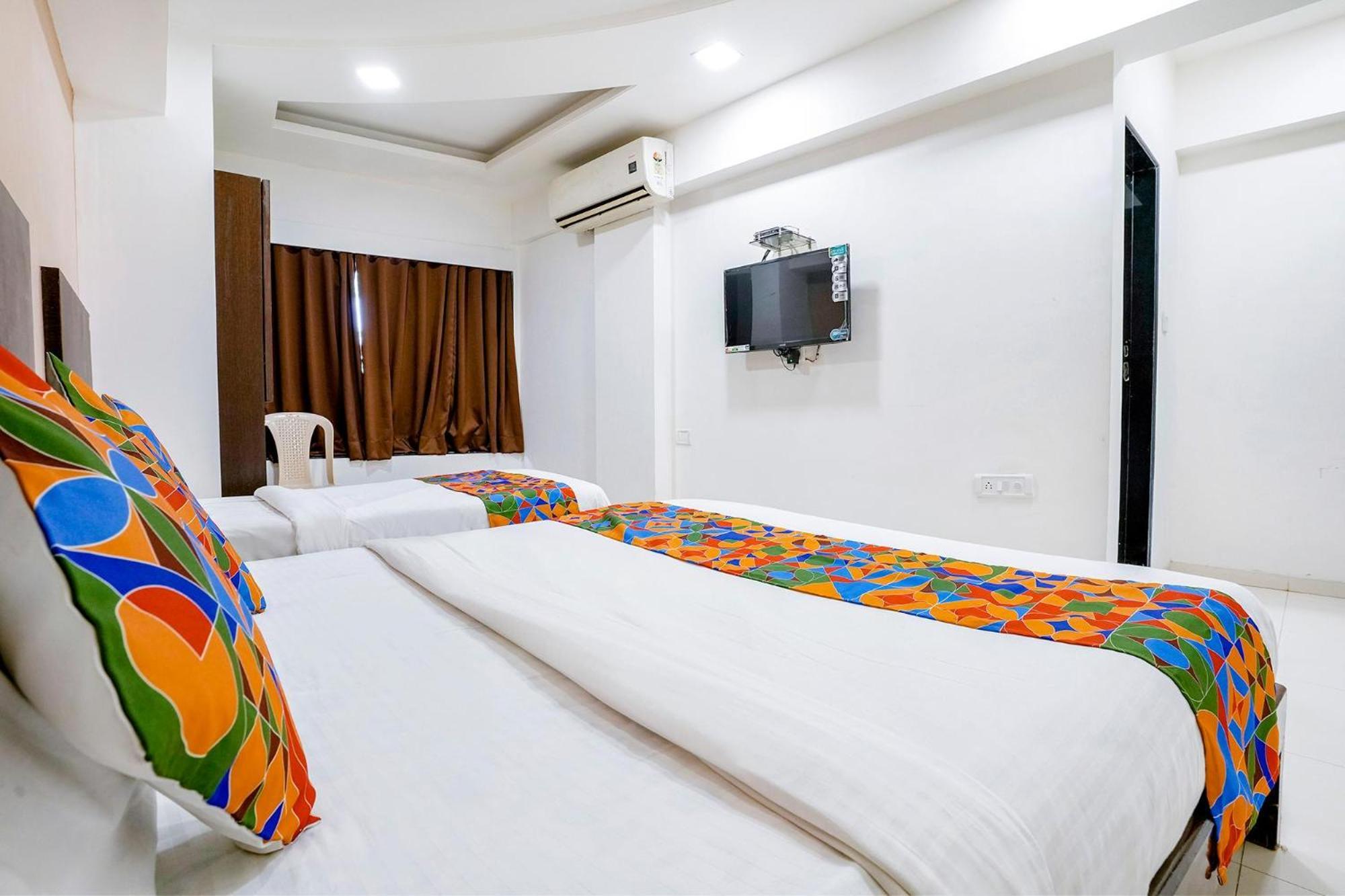 Fabhotel Kamran Residency Mumbai Exterior photo